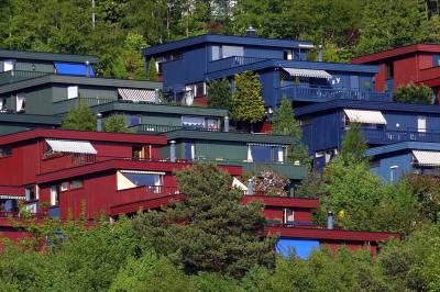 Male om huset? Kommunen har nesten triplet prisene