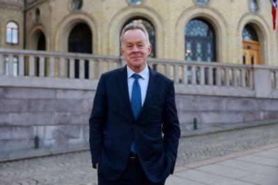 Skal lede Epstein-gransking