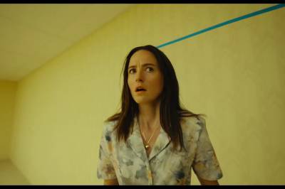 Chiwetel Ejiofor blir sittende fast i kjelleren til en møbelbutikk i A24s neste etterlengtede grøsser Backrooms