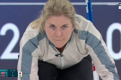 Lyset gikk da ekteparet tapte OL-åpningen – fikk problemer med banen