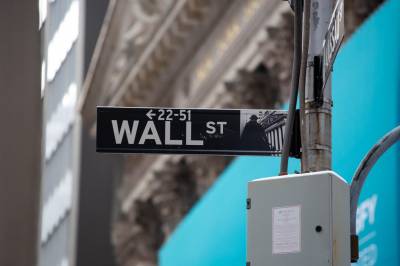 Wall Street endte i rødt: Ordkrig sendte Tesla rett ned