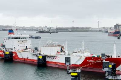 Slipper 400 mill. fat olje fra strategiske lagre