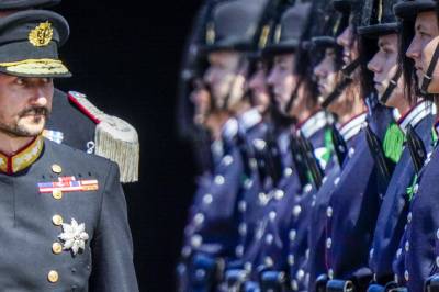 Kvinnelige gardister må vitne i retten