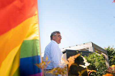 Takker Stein Erik Hagen: – Hans åpenhet var viktig for mange skeive