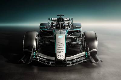 Formel 1 2026: Mercedes-AMG viser frem W17