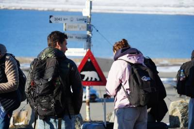 Tollregler for Svalbard utsatt igjen