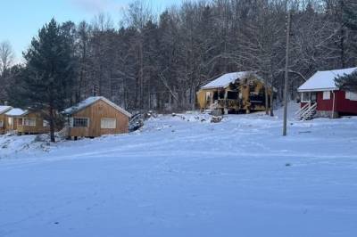 Kolonihage er en meget dårlig idé - det beste ville være å rive hyttene på Brannfjell
