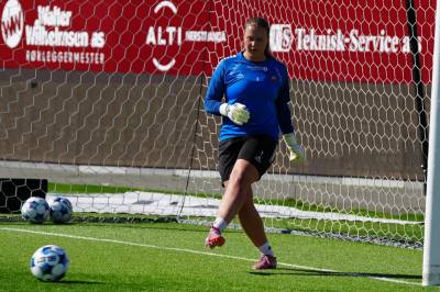 Klarer hun å stenge buret mot Vålerenga?