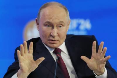 Mener Russland sliter: – Har begynt å selge ut gull