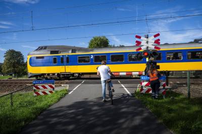 Mistenker bondeaktivister etter togkaos i Nederland