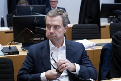 Harald Espedal hamstret aksjer under rettssaken