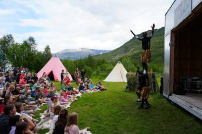 Riddu feirer 35 år