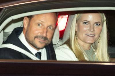 - Skulle holde seg unna