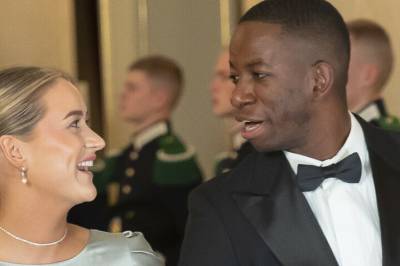 Viste frem kjæresten