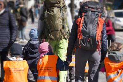 Flere plages med tinnitus på jobb. Norsk forsker mener det finnes en enkel løsning