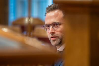 Hva nå, Høyre?