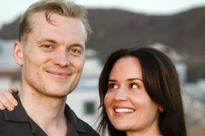 - Hun var et par ligaer over meg