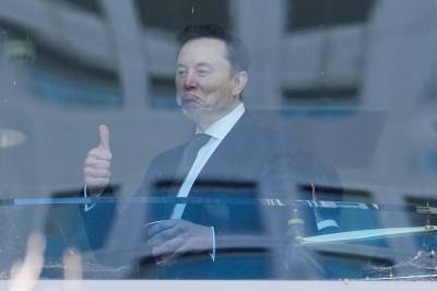 Elon Musk i rettssak med OpenAI: – Jeg var en tosk