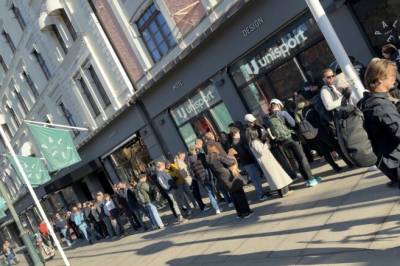 Salget av VM-draktene er i gang: – Det er helt ekstremt