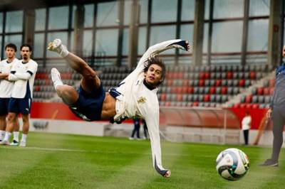 Newcastle forbereder 100 millioner euro for å sikre seg en gedigen signering