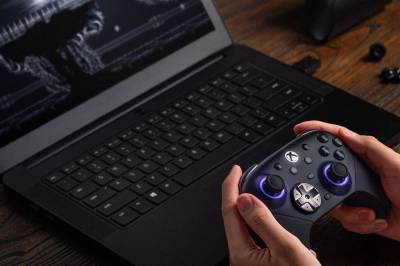 8BitDo Ultimate 3E Controller er en Xbox-kontroller som kan tilpasses etter behov