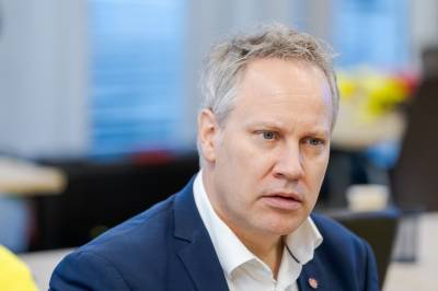 Samferdselsministeren: Bane Nor baserte seg på uriktig informasjon