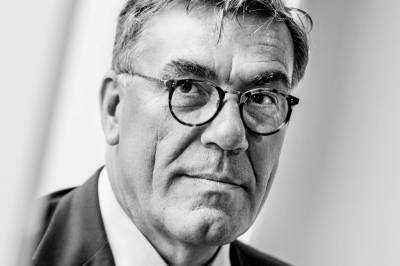 Stein Erik Hagen (69) bisettes i Oslo domkirke