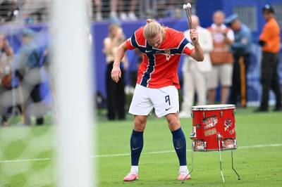 Norges «roing» dukket opp i pauseshowet