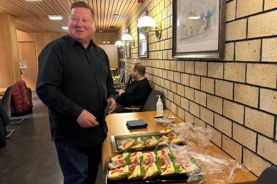 Nå er det slutt på matservering til politikerene