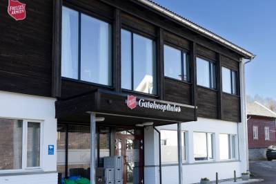 Gatehospitalet flyttar: – Vi har lagt bak oss eit tøft år