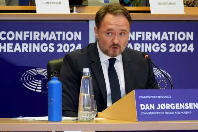 EU vedtar utfasing av russisk gass fra 2027