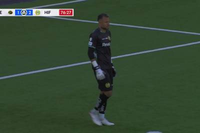 Ari Sigurpalsson setter 1-2 mot Hammarby