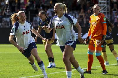 Tottenham - Charlton Athletic