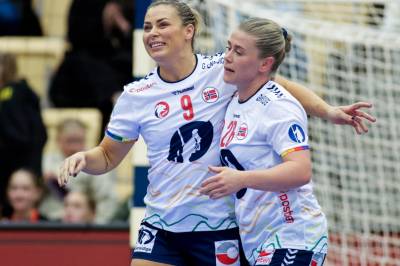 Håndballjentene med overlegen seier i siste test før VM: – Ellevilt