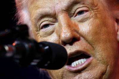 Trump vil godta Nobels fredspris fra Machado: – En stor ære