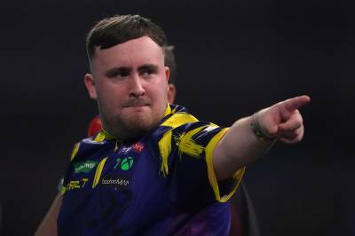 Dartfenomenet Littler til VM-finale for tredje året på rad