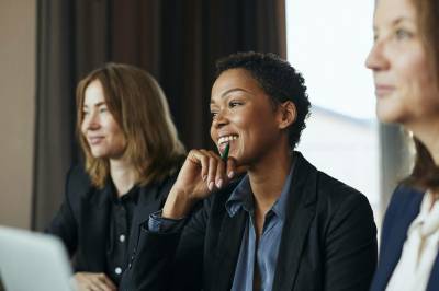 Derfor er det bra med minst tre kvinner i styret