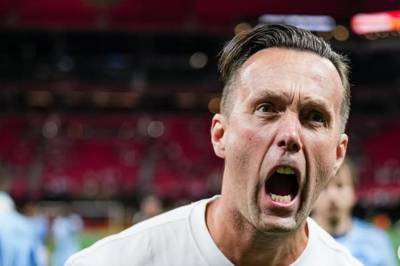 Ronny Deila forhandler om trenerjobben ingen vil ha