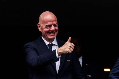 EU-opprør mot Infantino og Fifa - raser mot Russland-beslutning