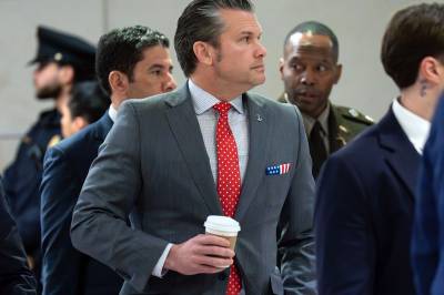 Senatet godkjente 901 milliarder dollar til forsvar i USA – lover støtte til Europa