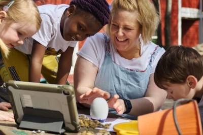 Barnehagelærere med master: – Vi må ha en plan for å rekruttere og beholde dem