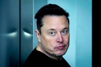 Musk med skrekkvarsel: Spår massedød for datasentre