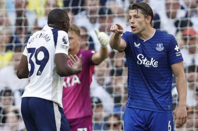Bolton Wanderers - Everton