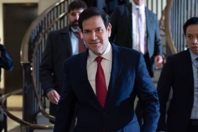 Rubio i lukket møte: Trump vil kjøpe Grønland – trusler er forhandlingstaktikk