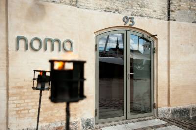 Stjernekokk legger seg flat etter  vold mot ansatte