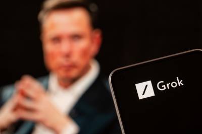 Musks Grok AI rangerer ham som sprekere enn LeBron, sterkere enn Tyson, smartere enn da Vinci og i stand til å gjenoppstå raskere enn Jesus