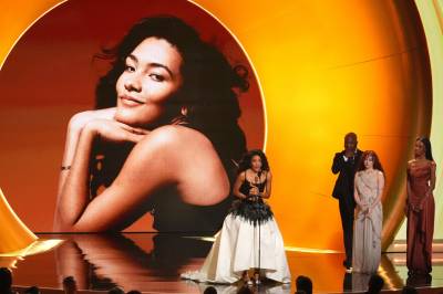 Grammy-utdelingen: Olivia Dean beste nykommer