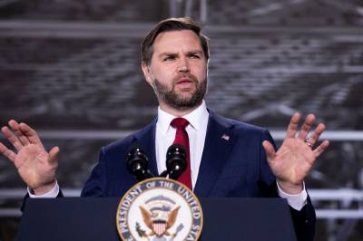 Risikabel krig for JD Vance