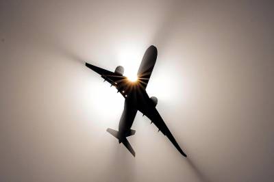 Amerikanske myndigheter: Slutt å bruke pyjamas på fly