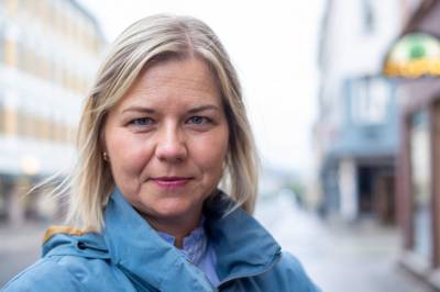 Krever offentlighet om granskingskommisjon